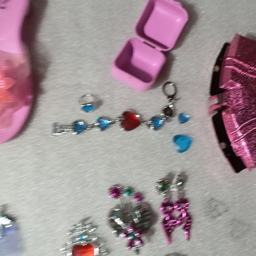 Princess beauty playset like new with shoes and accessories