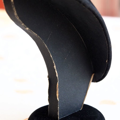 Velvet bust and finger used for jewelry display