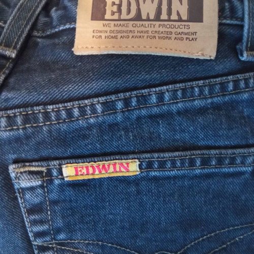 Edwin vintage women's denim shorts XS used, dark blue