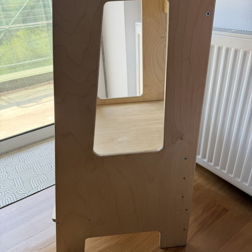 Wooden Montessori Learning Tower, very good condition