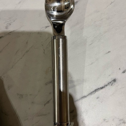 Professional set ice cream scoop and cake cutter like new