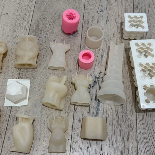Candle molds like new