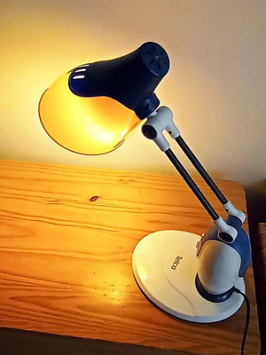 Telco desk lamp foldable blue and white, like new