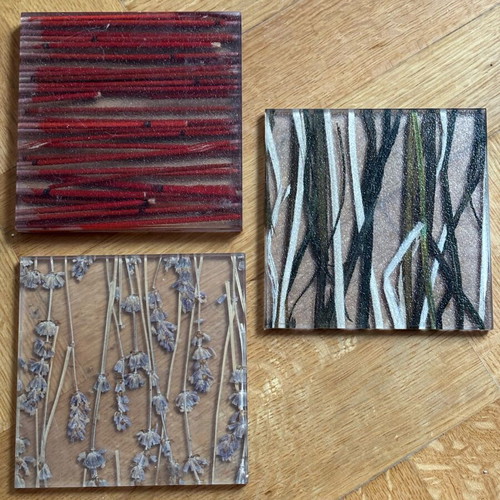 Coasters made of resin and natural materials like new, bought in Italy