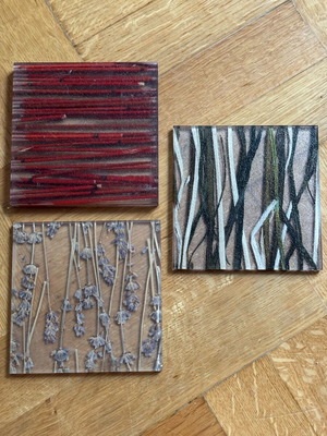 Coasters made of resin and natural materials like new, bought in Italy