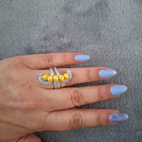 Handmade ring new with crystals and adjustable aluminum base yellow