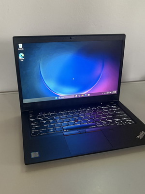 Lenovo ThinkPad T490 laptop with touchscreen, i5 8365U, 12GB RAM, 512GB SSD
