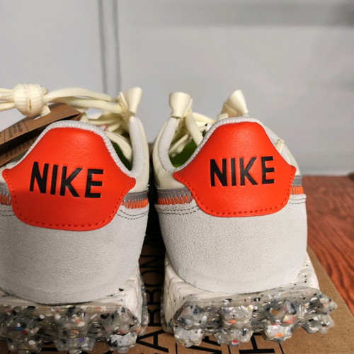 Nike Waffle Racer Crater athletic shoes new, size 40.5