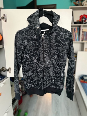 Дамски черен суичър като ново, размер XS/S