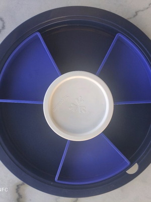 Tupperware platter new with central container for serving