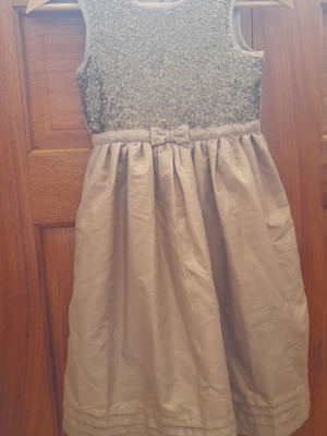Orchestra dress with sequins and bow, size 10 years, 140 cm