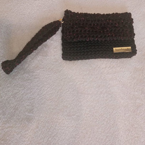 Handmade knitted handbag new, black-red