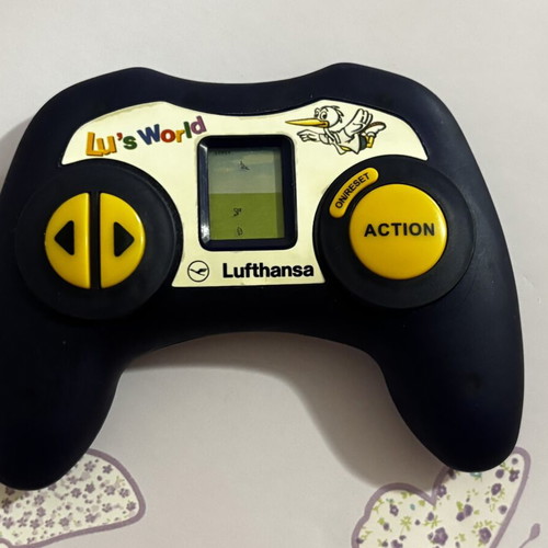 LCD Spiel Game Lufthansa Airline Kids video game Lu's World like new
