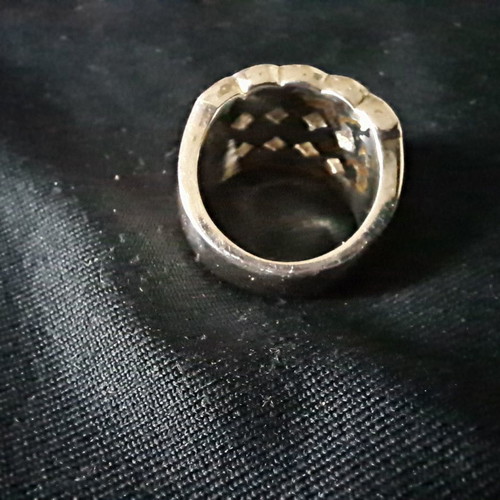 Dyrberg/Kern ring new with 15 large pink and fuchsia Swarovski crystals