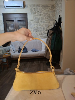 Zara leather shoulder bag unused, yellow