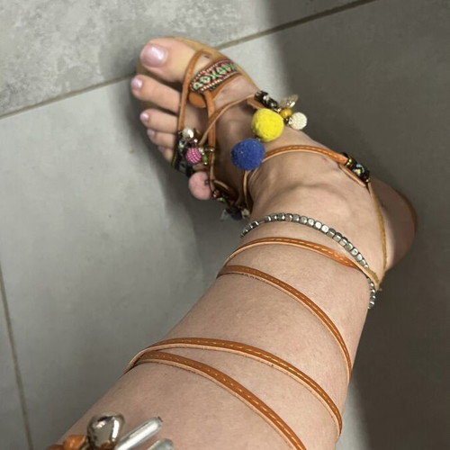 Sandals like new with details, size 40, beige and brown