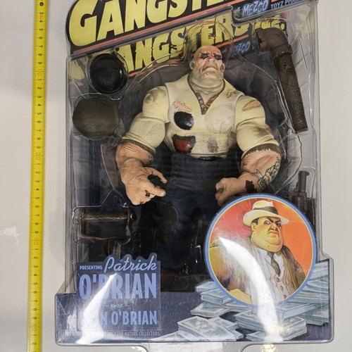 Figure 2003 MEZCO TOYZ Gangsters Inc. Patrick O'Brian A.K.A. Iron O'Brian new sealed