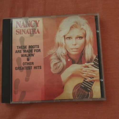 Nancy Sinatra CD like new