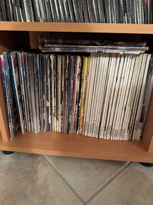 4 Trohoi magazine collection used, 1970-2025 archive