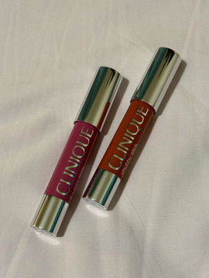 Clinique κραγιόν καινούργια, σετ 2 τεμαχίων