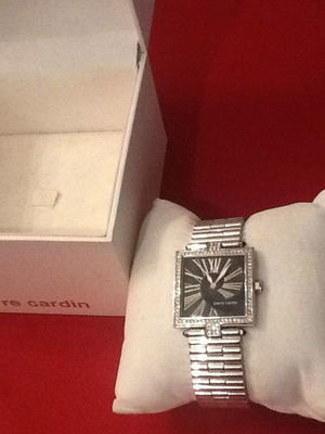 Pierre Cardin women's wristwatch new, silver