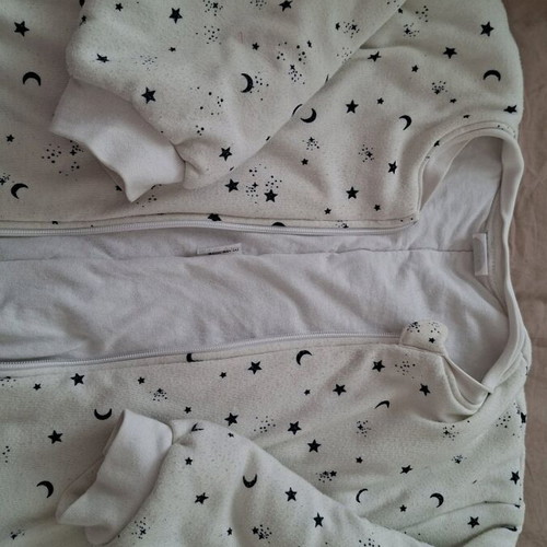 Tender sleeping bags 2.5 tog used, pack of 2 for 5 years old