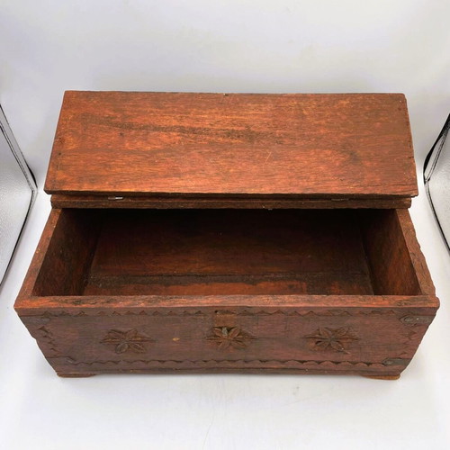 Indian Handmade Wedding Box Peti like new, 19th/20th century