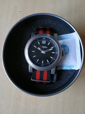 часовник Chikago Pneumatik