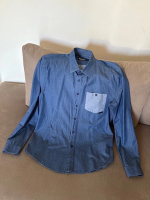 Barbour shirt medium blue like new