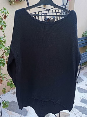 Secret knitted long-sleeve sweater black one size new