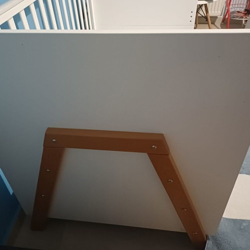 Baby cot with rails, like new, includes mattress and protector