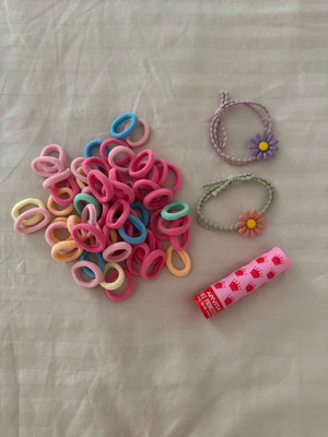 Apivita Bee Princess baby hair elastics and lip liner set new