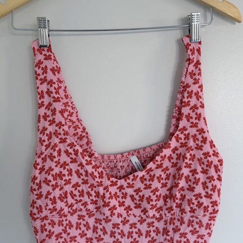 Stradivarius Crop Top medium size like new, red and pink
