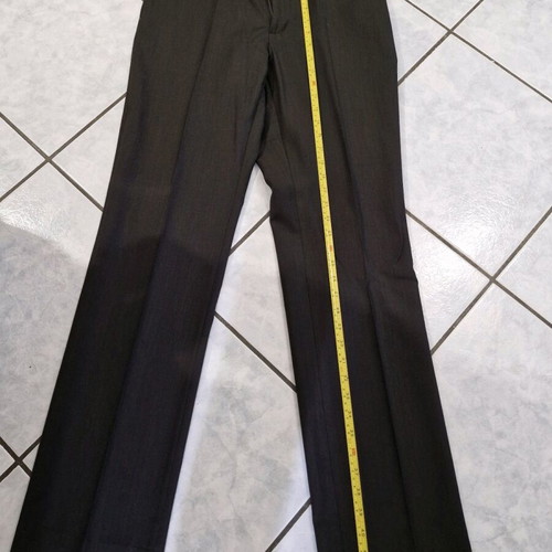 Louis Vuitton Uniformes brown suit, unworn