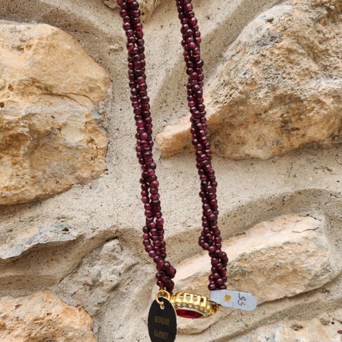 Vintage multilayer necklace with genuine garnet and gold-plated clasp