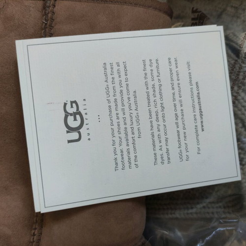 Ugg boots Classic Tall II with gaiters like new, size 38