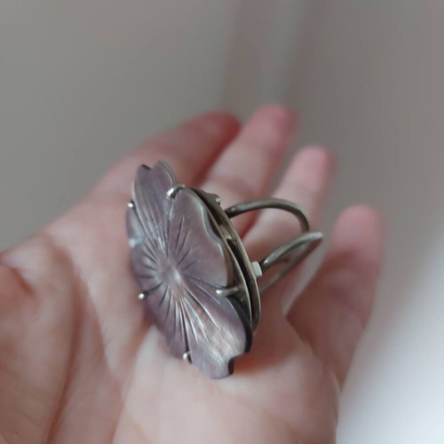 Ring with coral large flower silver new