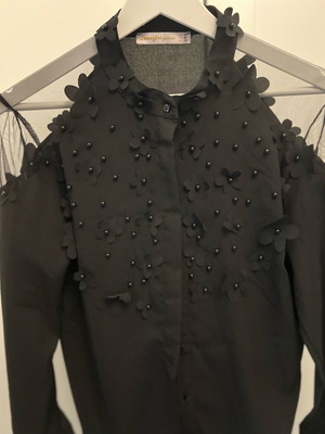 Shirt used size M, black