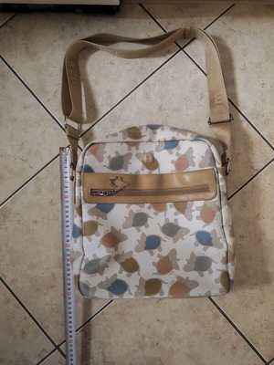 Kem genuine large leather shoulder bag like new