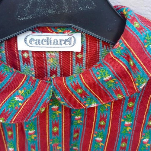 Girls' shirt Cacharel used, colorful, size 10 years