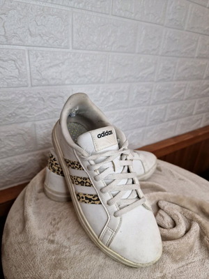 Adidas sneakers used, size 37.5