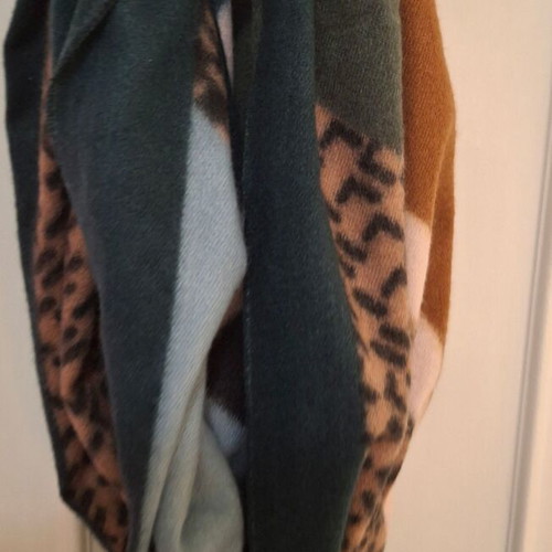 Scarf new green multicolor