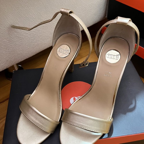 Exe sandals like new, sizes 36 and 36.5