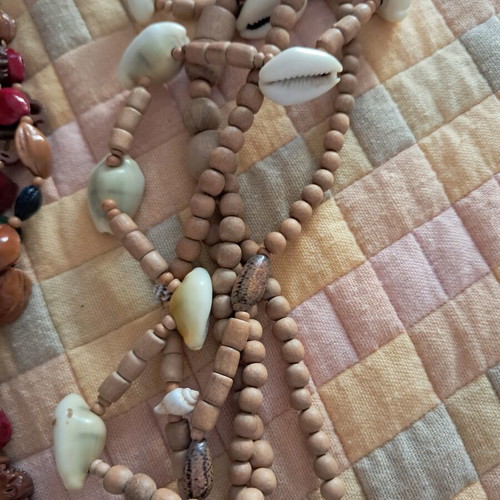 Summer necklaces with shells and colorful seed shapes, like new, set of 2