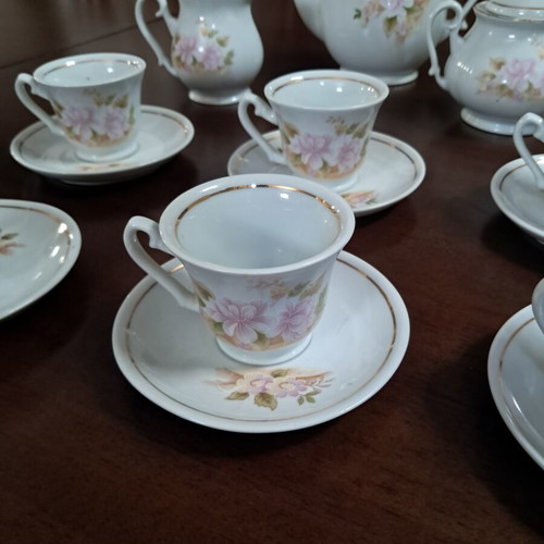 Coffee set 9 pieces like new