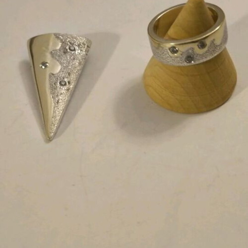 Silver-gold set 585/925, ring and pendant with sandblasting like new