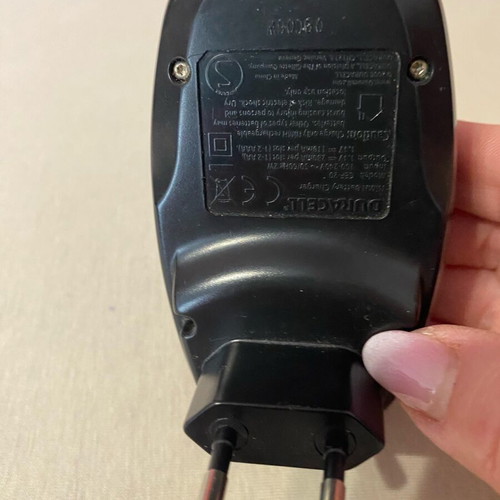 Duracell charger used for rechargeable AA/AAA batteries with 2 slots
