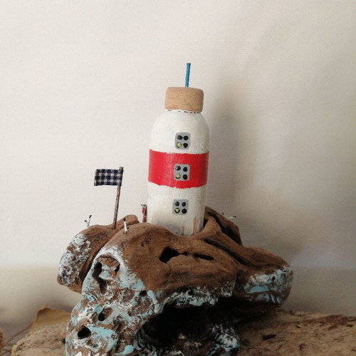 Shabby chic lighthouse made of driftwood new