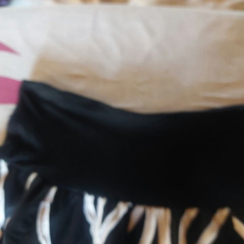 Flared cotton skirt M/L black and white, like new, elastic waistband