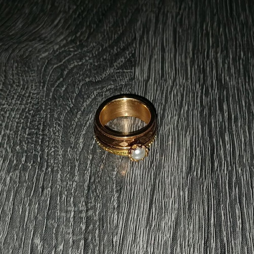 Ring gold women's iXXXi like new